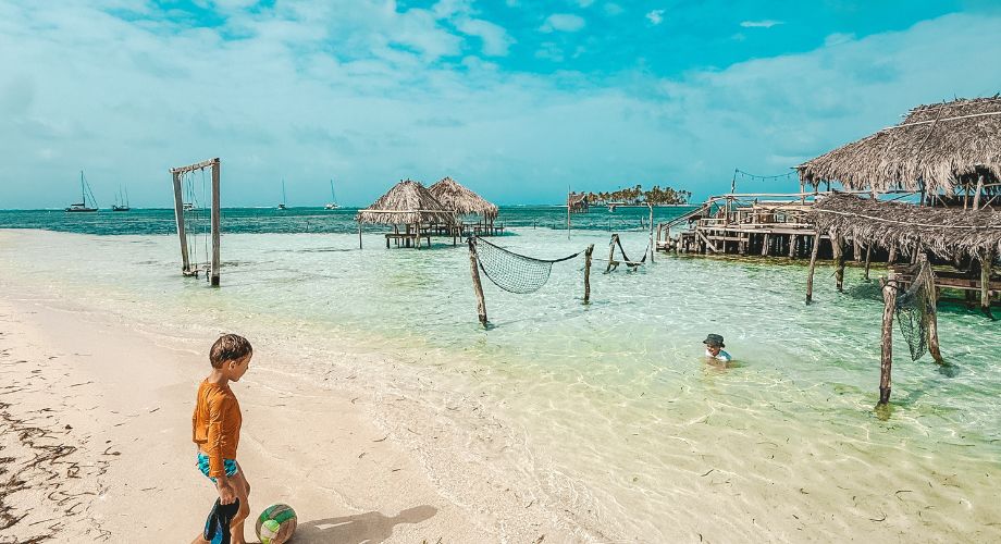 restaurante bin en Cayos Holandeses